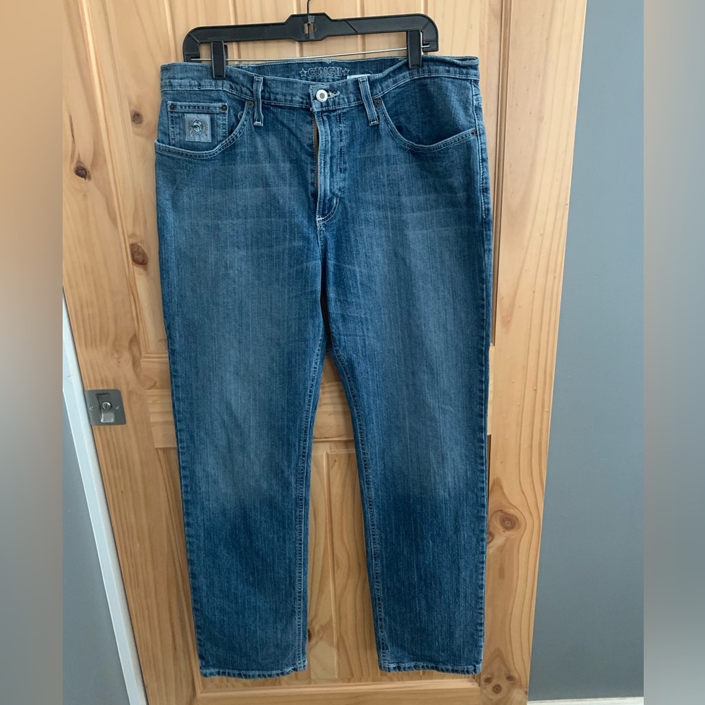 Men’s Cinch jeans. Size 35”x32”